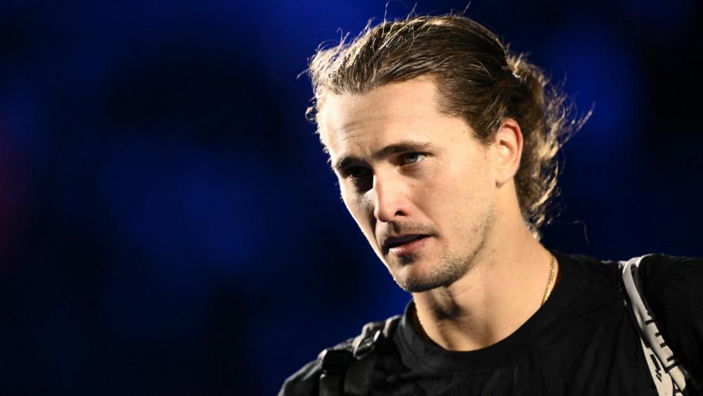 Alexander Zverev wurde in einem Restaurant abgewiesen. © AFP / MARCO BERTORELLO