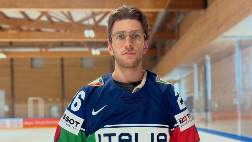 Damian Clara ist schon in Fribourg eingetroffen. © Italia Hockey