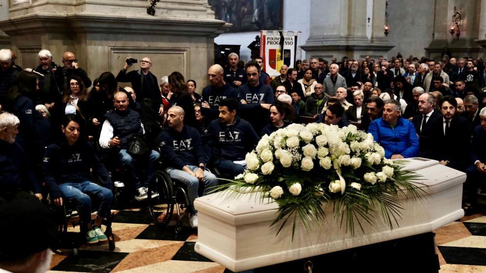 In der Basilika von Padua wurde Abschied von Alessandro Zanardi genommen. © ANSA / NICOLA FOSSELLA