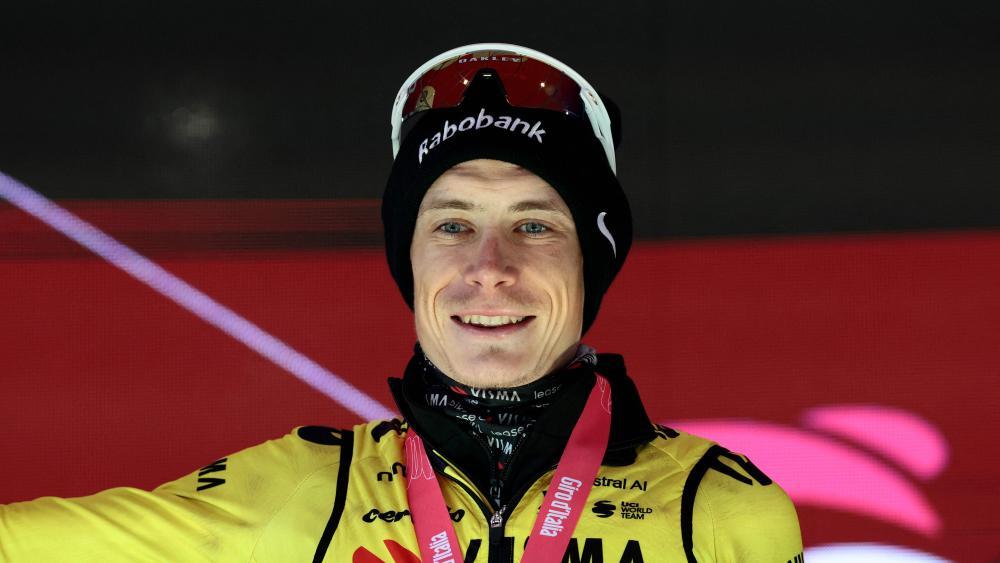 Jonas Vingegaard ist in Top-Form. © APA/afp / LUCA BETTINI