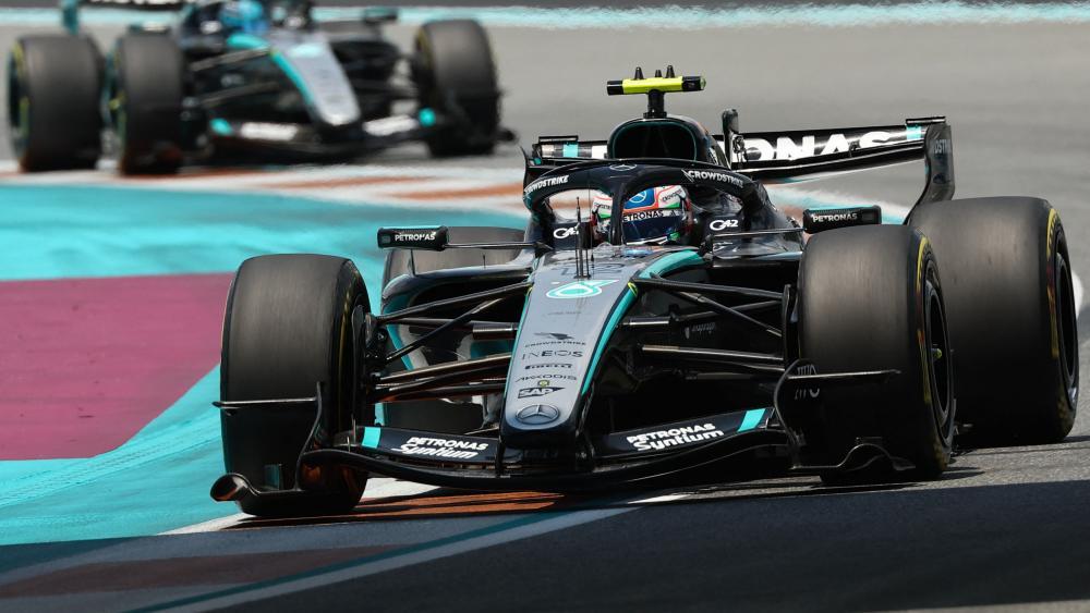 Kimi Antonelli war im Qualifying nicht zu schlagen. © APA/afp / CHARLY TRIBALLEAU