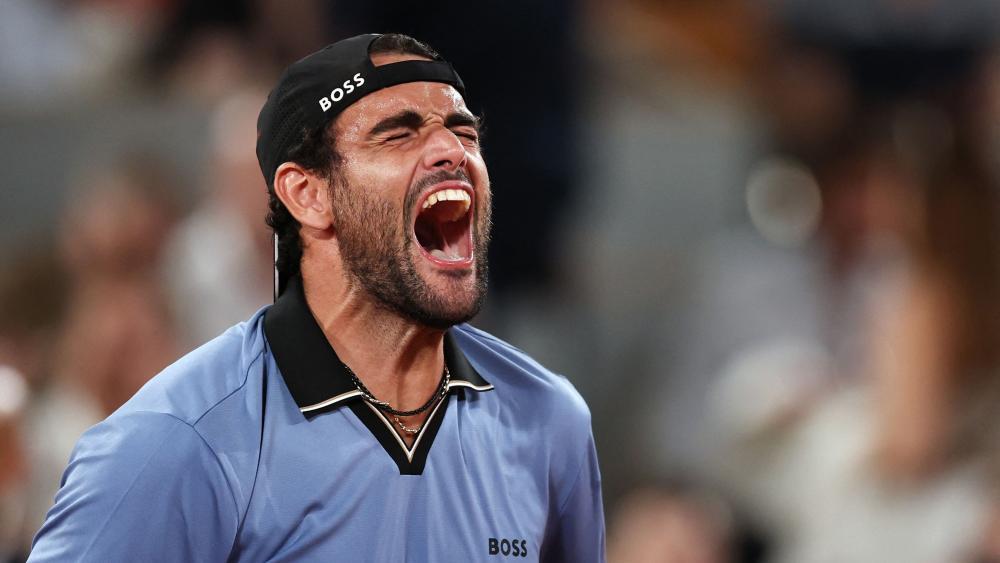 Matteoi Berrettini ist eine Runde weiter. © APA/afp / ANNE-CHRISTINE POUJOULAT