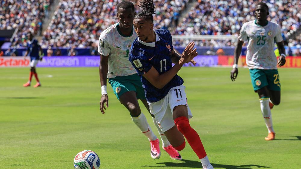 Bayern-Superstar Michael Olise und Co. sind gegen Senegal im Einsatz. © APA/afp / TIMOTHY A. CLARY