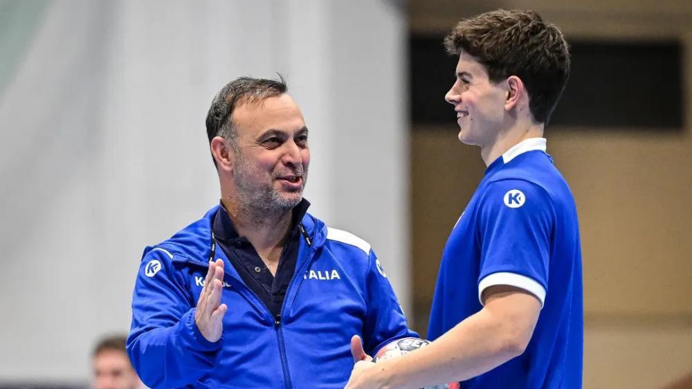 Gut lachen: Bob Hanning (links) und Leo Prantner haben eine machbare WM-Gruppe zugelost bekommen.