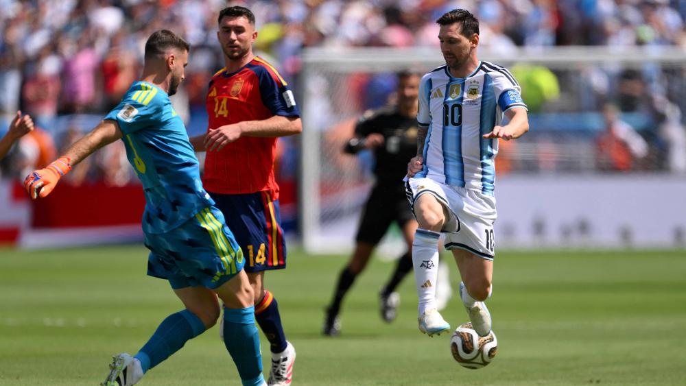 Argentinien und Spanien duellieren sich im WM-Endspiel. © APA / DAVID RAMOS