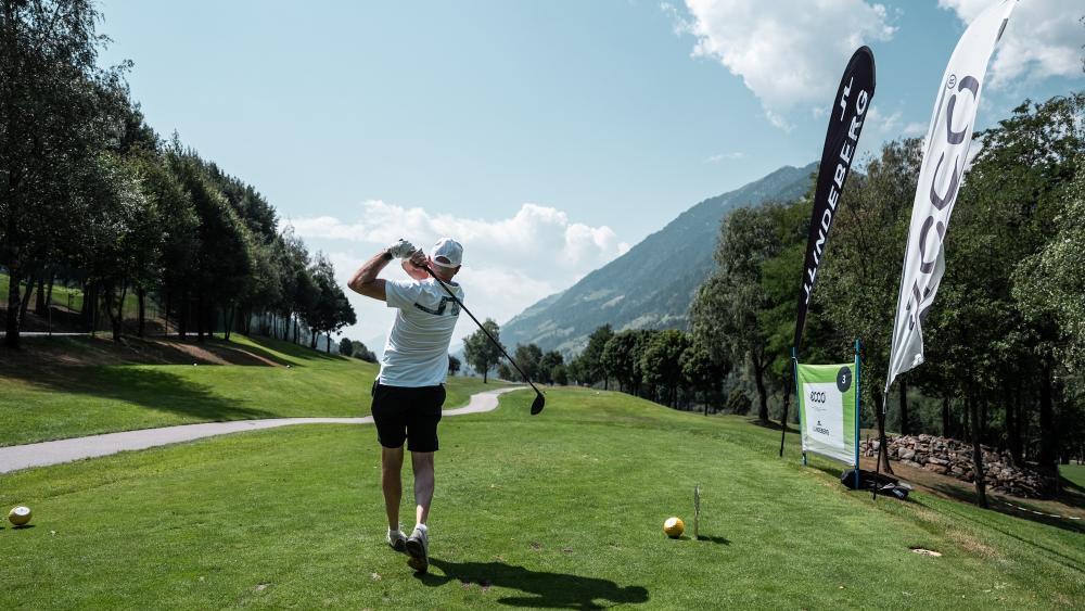 Auf dem Golfplatz Passeier in St. Leonhard wurde für einen guten Zweck gespielt. © Camilla Pizzini