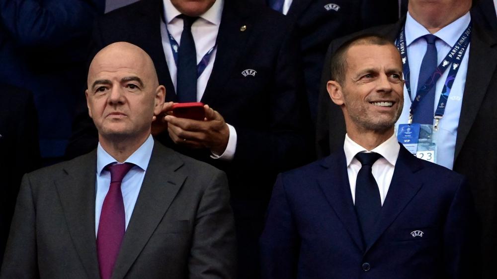 Gianni Infantino steht in der Kritik – folgt auf den Schweizer nun Aleksander Ceferin? © APA/afp / JAVIER SORIANO