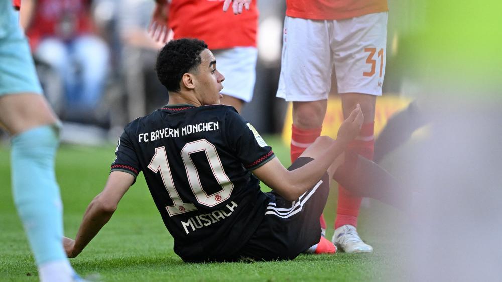Jamal Musiala: Um ihn sorgt sich die Fußballwelt? © AFP / KIRILL KUDRYAVTSEV