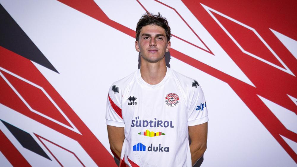 Am Dienstagabend stellte der FCS einen weiteren neuen Stürmer vor.