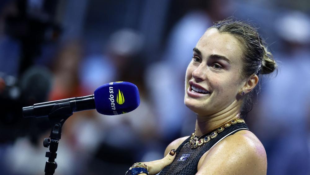 Aryna Sabalenka ist der Kragen geplatzt. © APA/afp / CHARLY TRIBALLEAU