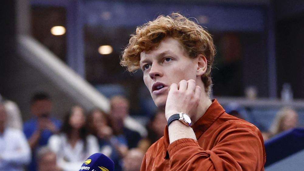 Jannik Sinner hat sich auf Instagram zu Wort gemeldet. © APA/afp / KENA BETANCUR