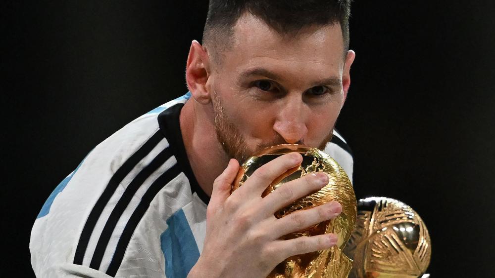 Lionel Messi wird nicht mehr für Argentinien auflaufen. © APA/afp / PAUL ELLIS