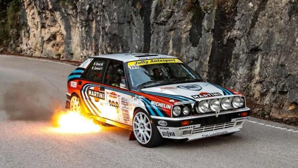 Manuel Ebner in seinem Lancia Delta Integrale. © Actualfoto