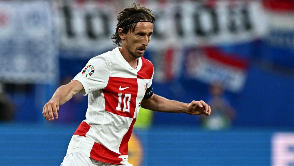 Nicht müde: Luka Modric spielt weiterhin für Kroatien. © APA/afp / GABRIEL BOUYS