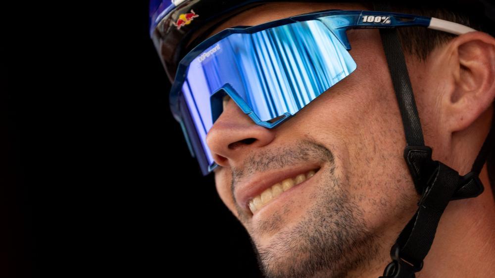 Primoz Roglic erhöht den Druck auf die Spitze. © APA/afp / JORGE GUERRERO
