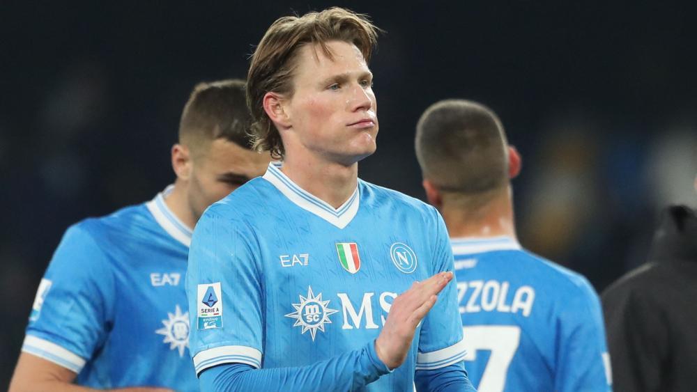 Scott McTominay muss am Herzen operiert werden. © APA/afp / CARLO HERMANN