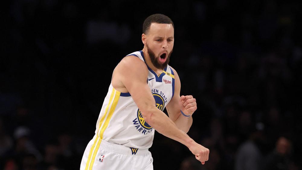 Stephen Curry hat seinen Vertrag verlängert – und Geschichte geschrieben. © APA / ELSA