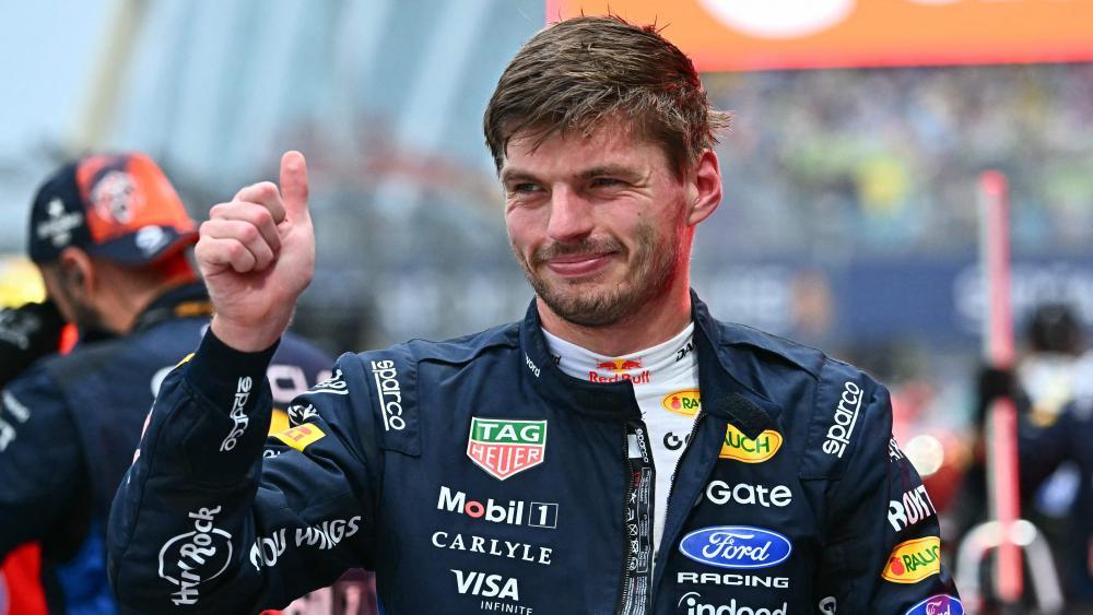 Max Verstappen triumphierte in einem spektakulären Rennen. © APA/afp / LILLIAN SUWANRUMPHA
