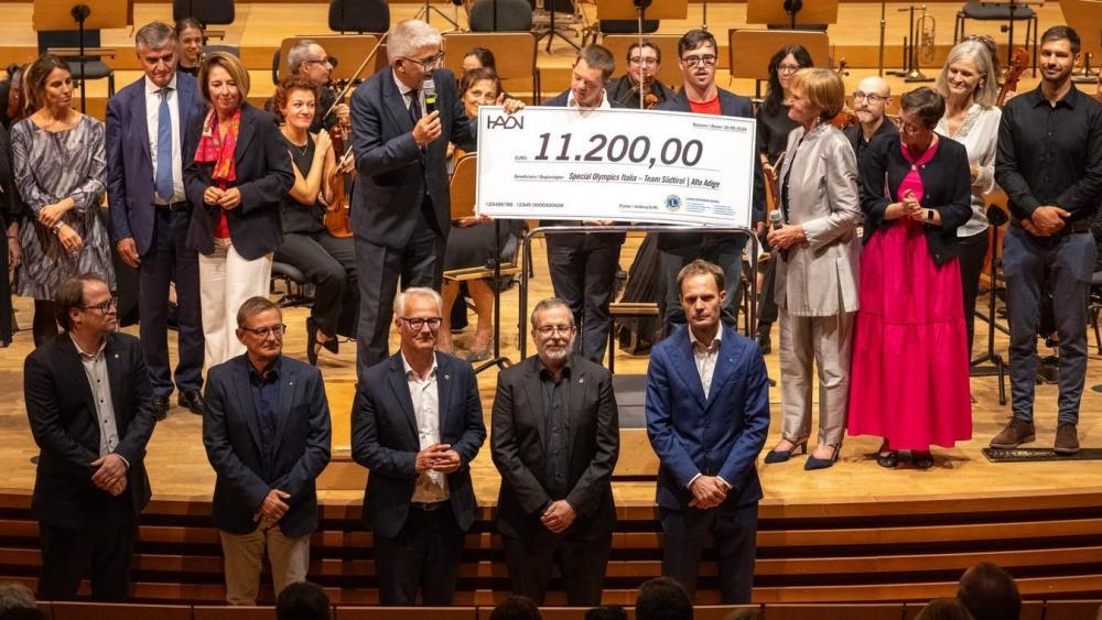 Musik und Sport vereinen Talente und Werte .