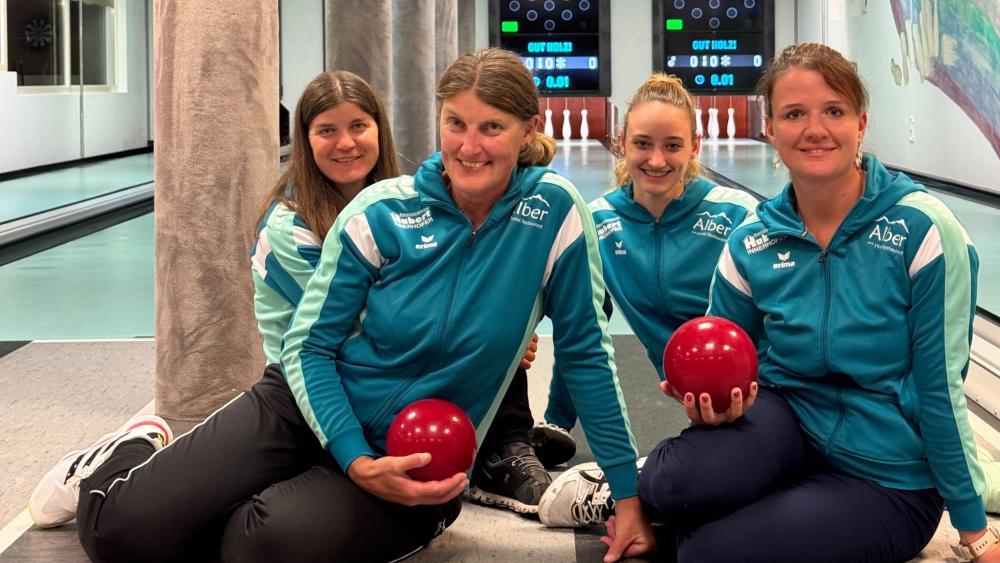 Vöran Blecherne feierte einen großen Sieg. Von links Christine Innerhofer, Annemarie Innerhofer, Julia Mittelberger und Birgit Unterholzner.