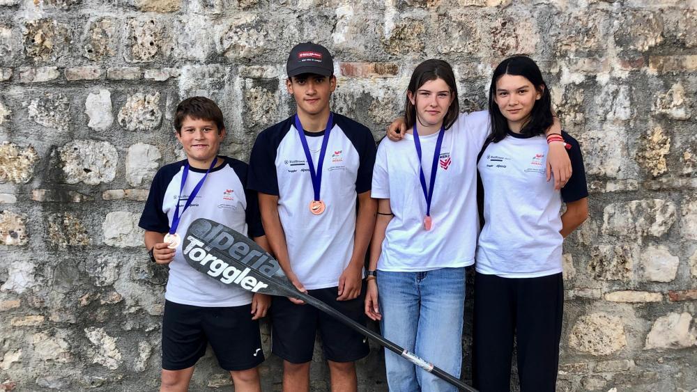 Von links: Filippo Vicentini, Jacopo Vicentini, Lena Borile und Rosa Pechlaner vom SC Meran/Raika-Torggler.