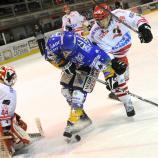 Adam Dennis, Sean Bentivoglio und Mike Card (Zampieri/Tiellephoto)