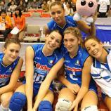 Raphaela Folie und ihre Mitspielerinnen vom italienischen Nationalteam trainieren in Alassio