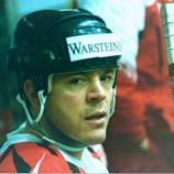 Gaetano Orlando
Paolo Casciaro (dritter v.r.) und anderer Eishockey-Größen während dem Gates Orlando Day in der Eiswelle (Foto Pattis)