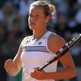 Karin Knapp