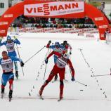 Nikolaj Morilov ließ Petter Northug und Dario Cologna hinter sich
Marit Björgen feierte den dritten Etappensieg in Folge
David Hofer wurde Vierter. Hier gratuliert er Sieger Morilov
Dietmar Nöckler landete auf Rang zehn - sein bestes Ergebnis im Weltcup überhaupt (Fotos: Pierre Teyssot)