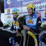 Herbert Wurzer prämiert die drei besten Männer (Foto Sobe)
Patrick Pigneter schlug auch in Olang zu