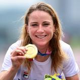 Eine  Klasse für  sich: Annemiek  Van Vleuten © APA/afp / INA FASSBENDER