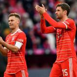 Joshua Kimmich (links), Thomas Müller & Co. kommen im August nach Südtirol. © ANSA / ANNA SZILAGYI