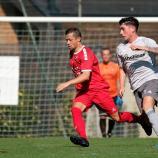 Flinker Verteidiger mit Biss: Klaus Lechner (links) bestreitet am Samstag sein 500. Spiel. © www.runggaldier.it / Dieter Runggaldier