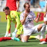 Bayern Munich striker Harry Kane was substituted at halftime but couldn't prevent the defeat. © APA / KEVIN C. COX
