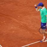 Jannik Sinner ist weiter die Nummer 1 der Welt. © APA/afp / ALAIN JOCARD