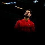 Novak Djokovic denkt gar nicht ans Aufhören. © APA/afp / JULIEN DE ROSA