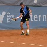 Alexander Weis ist eine Runde weiter. © pm