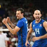 Gianluca Galassi and Simone Giannelli have advanced to the semifinals of the Nations League. © APA/afp / NATALIA KOLESNIKOVA