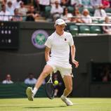 Jannik Sinner zauberte in London. © APA/afp / HENRY NICHOLLS