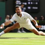 Novak Djokovic passe au tour suivant. © APA/afp / ADRIAN DENNIS