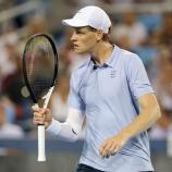 Jannik Sinner's second match at the Masters tournament in Cincinnati didn't go quite as planned. The South Tyrolean still has room for improvement, as he revealed in an audio interview – in South Tyrolean dialect. © stol