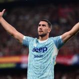 Dusan Vlahovic köpfte Juventus zum Sieg. © APA/afp / PIERO CRUCIATTI