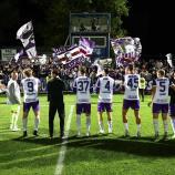 Mathias Theiner (Nummer 5) jubelt mit Austria Salzburg. © Austria Salzburg
