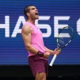 Carlos Alcaraz feierte im US-Open-Viertelfinale einen imposanten Sieg. © APA / ISHIKA SAMANT