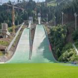 Die kleine der beiden Schanzen in Predazzo gilt als besonders gefährlich. © PAT