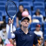 Jannik Sinner zeigte stark auf. © APA/afp / WANG ZHAO