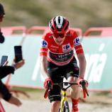 Jonas Vingegaard fuhr alleine über die Ziellinie. © APA/afp / OSCAR DEL POZO