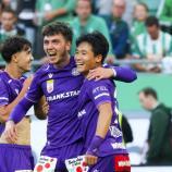 Jubelstimmung bei der Austria. © APA/TOBIAS STEINMAURER / TOBIAS STEINMAURER