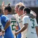 Max Reinthaler (2.v.r. neben Kevin Volland) jubelt für 1860 München.